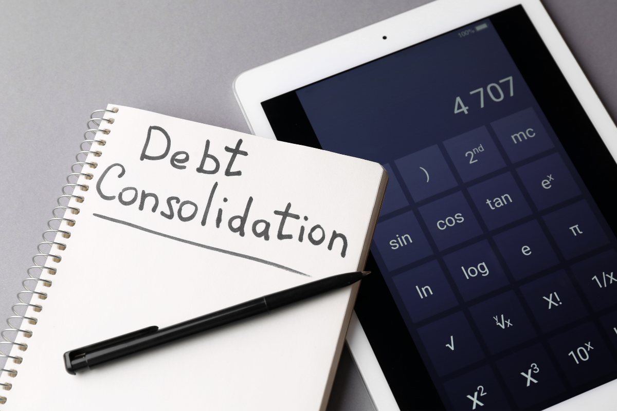 Kredyt konsolidacyjny jako szansa na uporządkowanie finansowego chaosu
